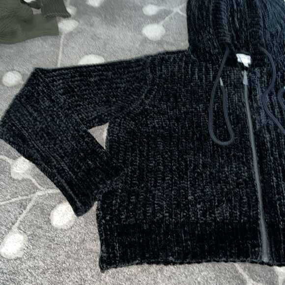 Bella Dahl Chenille Sweater Hoodie, Medium, Black - Picture 6 of 10